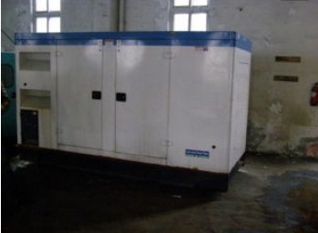 绿园康明斯150kw大型柴油二手发电机组 绿园康明斯150kw大型柴油二手发电机组